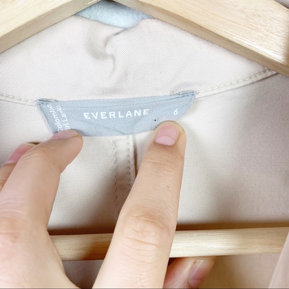 EVERLANE The Modern Jumpsuit Long Sleeve Button Down Waist Tie Beige Tan US 6 - Picture 11 of 15